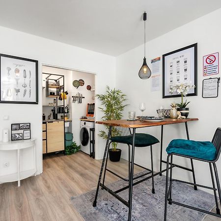 Urban Jungle Studio Apartment Offenbach am Main Bagian luar foto