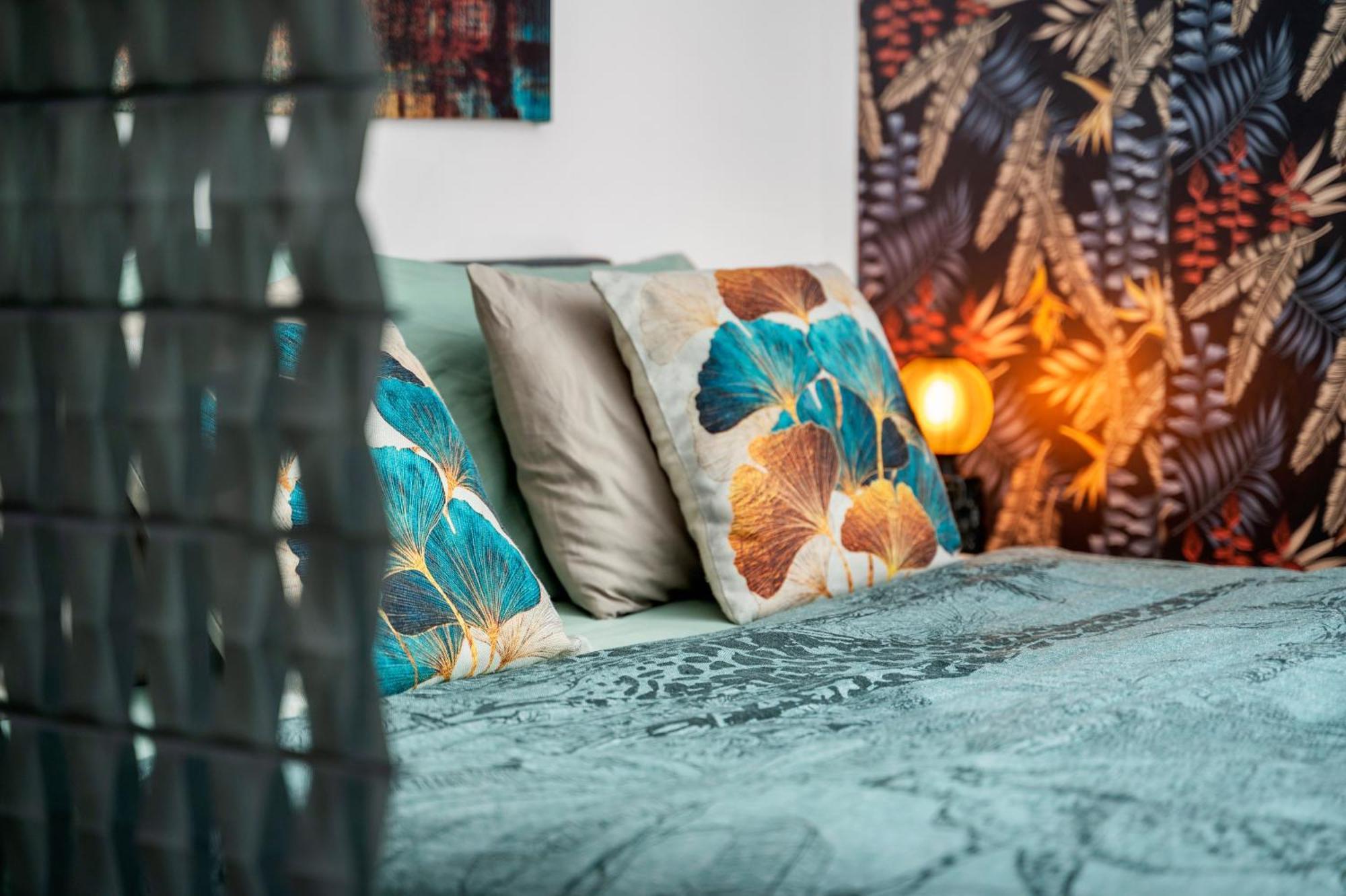 Urban Jungle Studio Apartment Offenbach am Main Bagian luar foto