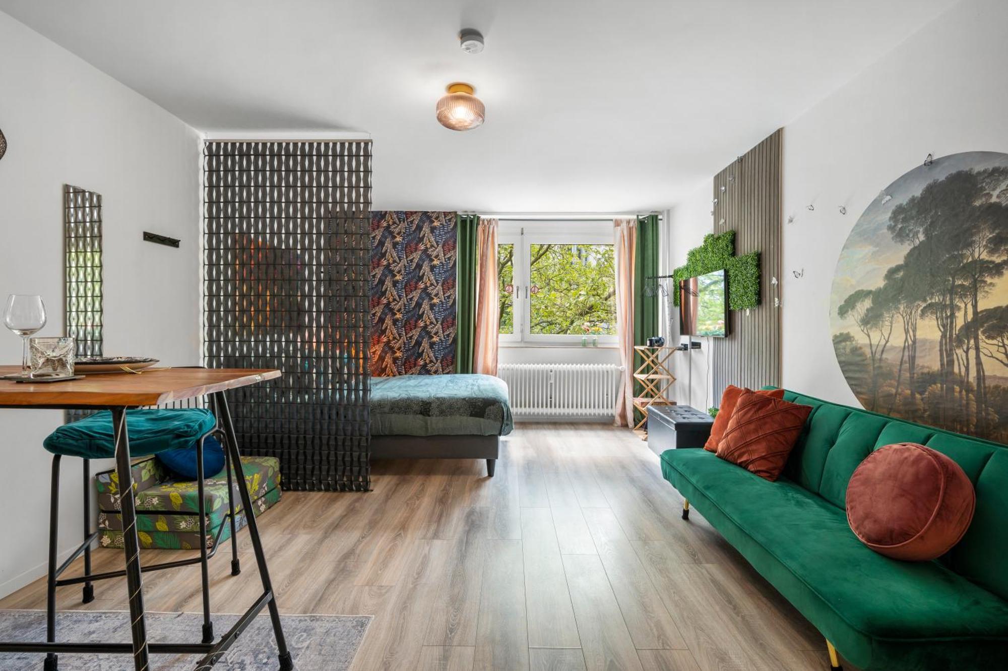 Urban Jungle Studio Apartment Offenbach am Main Bagian luar foto